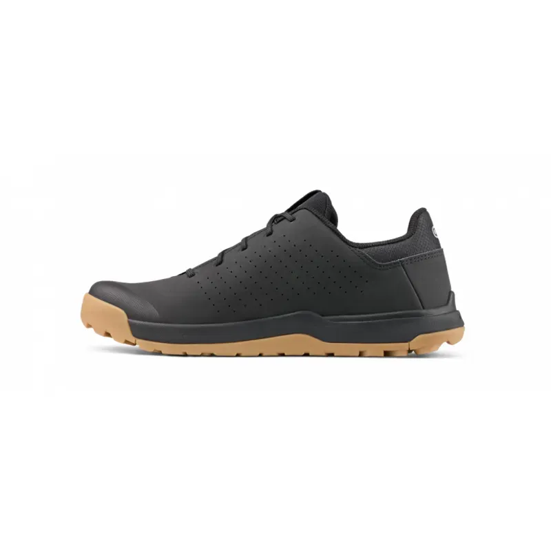 Crankbrothers Stamp Trail Lace Shoes in Black-2