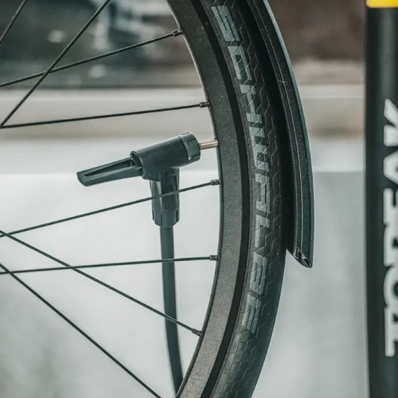 JoeBlow Sport EX Track Pump Yellow-3