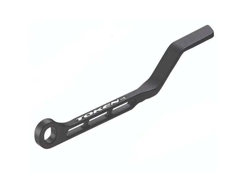 Absolute Black 1X Oval 104-bcd 32-tooth Premium Chainring in Black