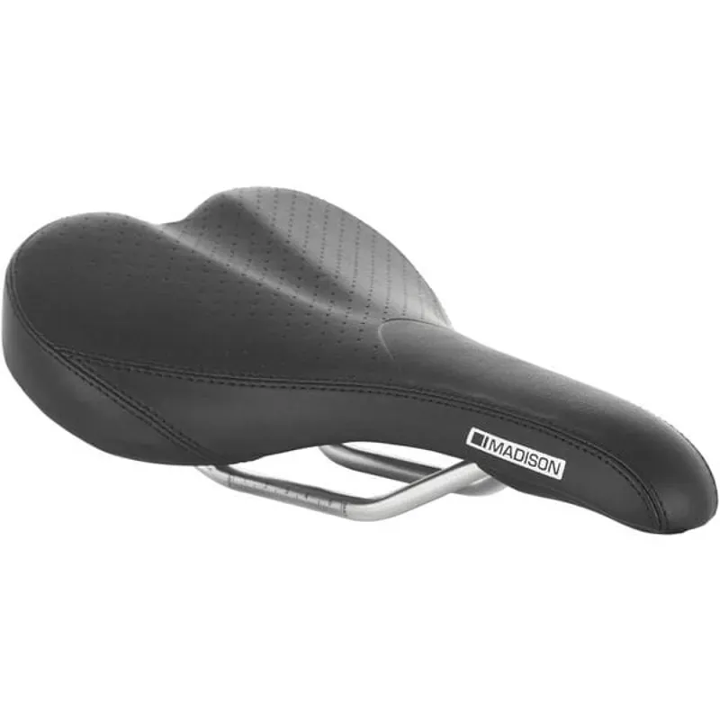 Madison Flux Classic Saddle Standard Fit Black-4