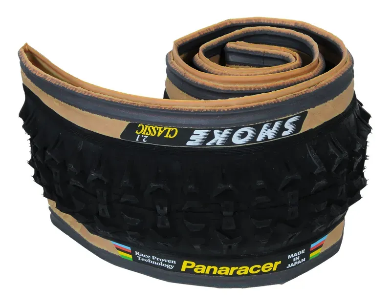 Panaracer Smoke Classic Folding 26x2.10 Tyre In Black