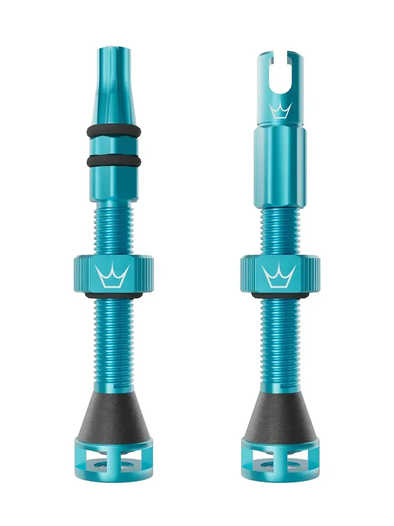 Peaty's Holeshot Fast Flow 42mm Tubeless Valves in Blue