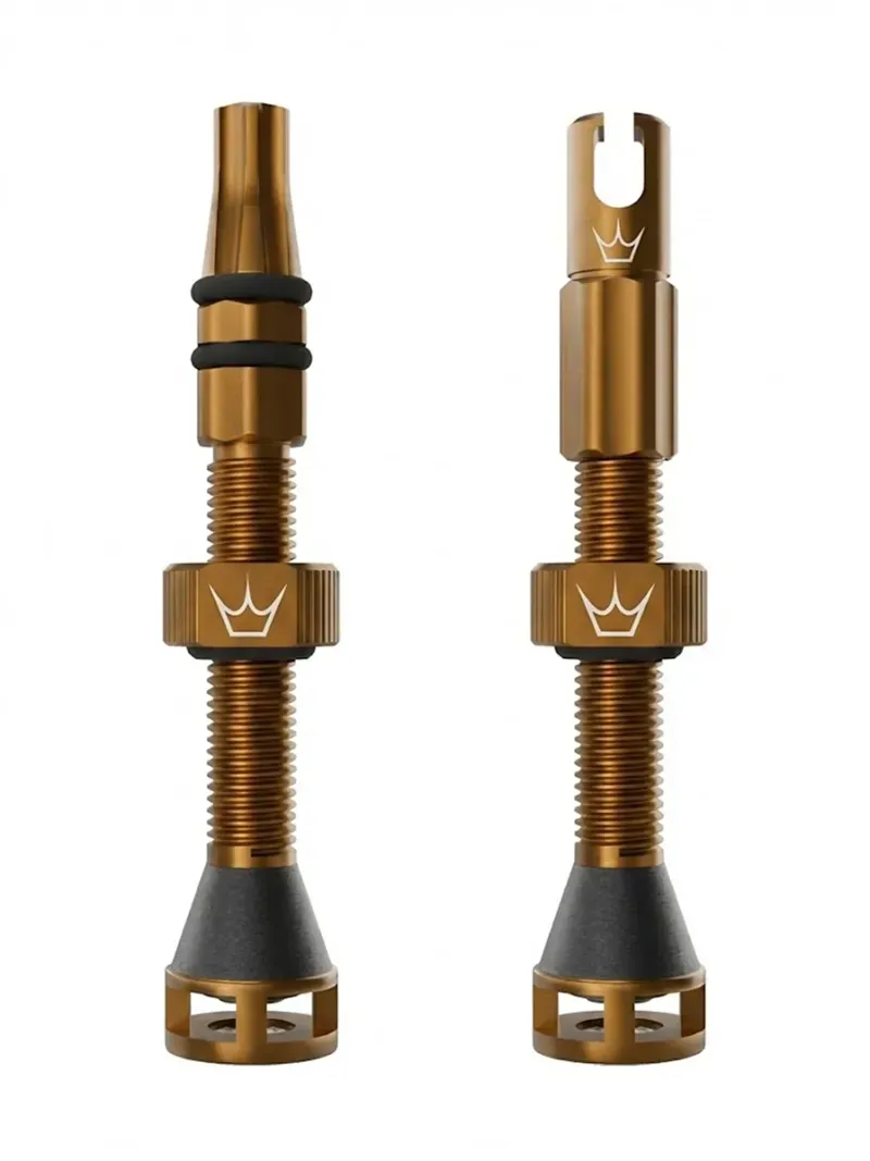 Peaty's Holeshot Fast Flow Tubeless Valves in Brown