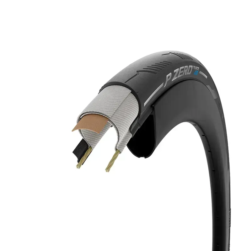 P Zero Race 4S Black 700x-3