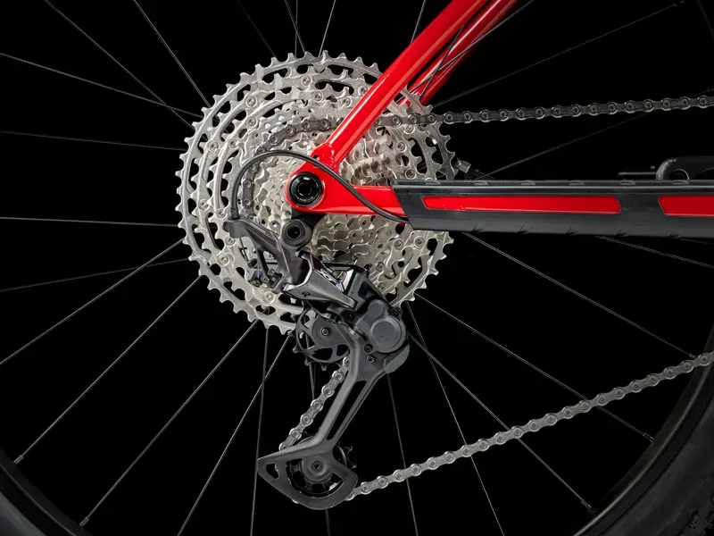 Trek Procaliber 6 Hardtail Mountain Bike In Viper Red/Crimson-2