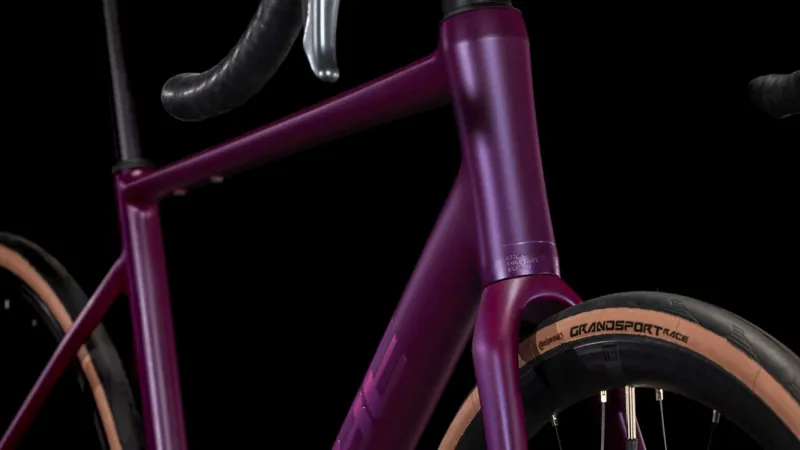 2025 Cube Attain Pro Road Race Bike in Purple/Helio-2