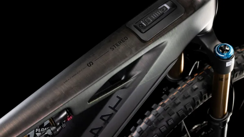 2025 Cube Stereo Hybrid one44 HPC SLT eMountain Bike in Liquid Lava/Black-7