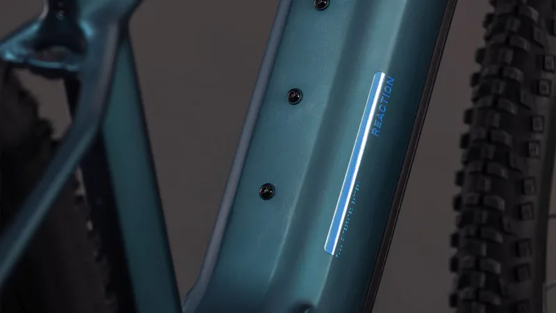 2026 Cube Reaction Hybrid One 800 E-MTB in Royal Green/Prism-9