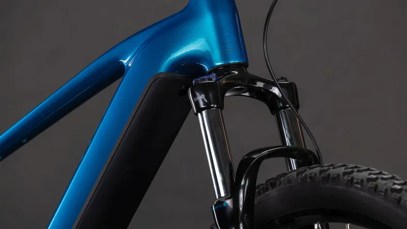 2026 Cube Reaction Hybrid Performance 600 E-MTB in Electric Blue/Dazzle-4