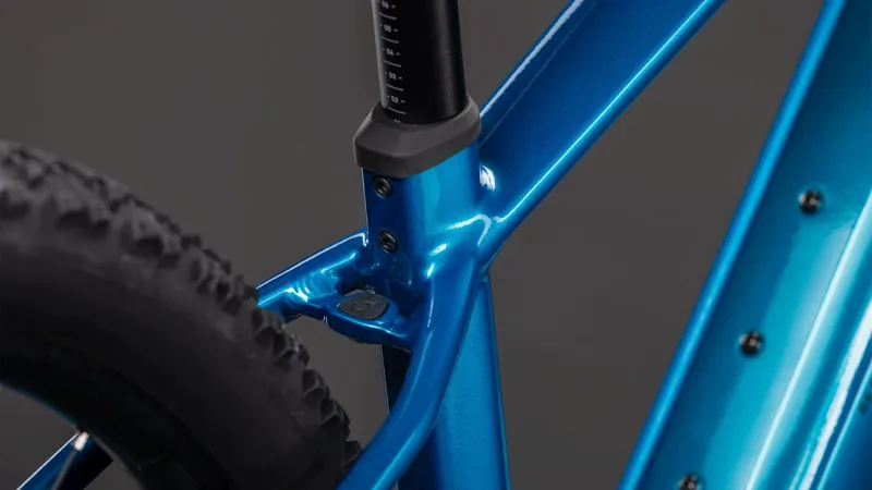 2026 Cube Reaction Hybrid Performance 600 E-MTB in Electric Blue/Dazzle-6