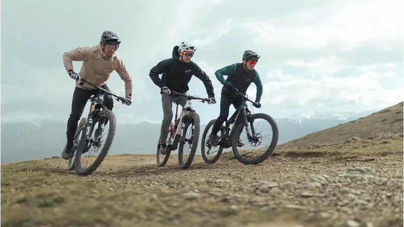 2027 Megamo Reason AIR AL 07 E-MTB in Black-7