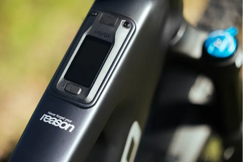 2027 Megamo Reason AL 07 E-MTB in Black-4