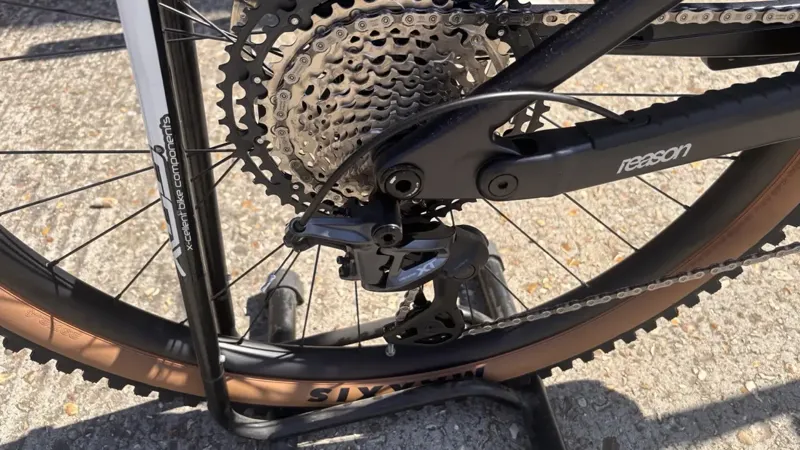 2027 Megamo Reason AL 07 E-MTB Large in Black - Soiled with a Chip on Downtube-4
