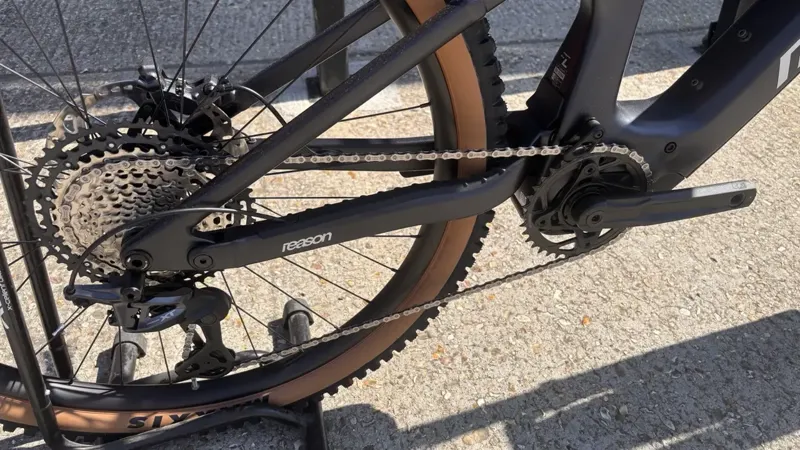 2027 Megamo Reason AL 07 E-MTB Large in Black - Soiled with a Chip on Downtube-5