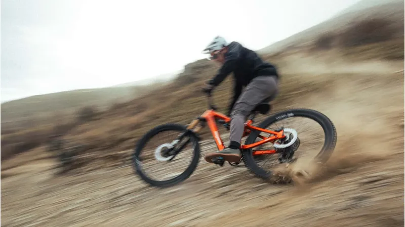 2027 Megamo Reason CRB 03 AXS E-MTB in Amber Orange-9