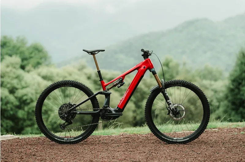 2027 Megamo Ryal 05 E-MTB in Red-4
