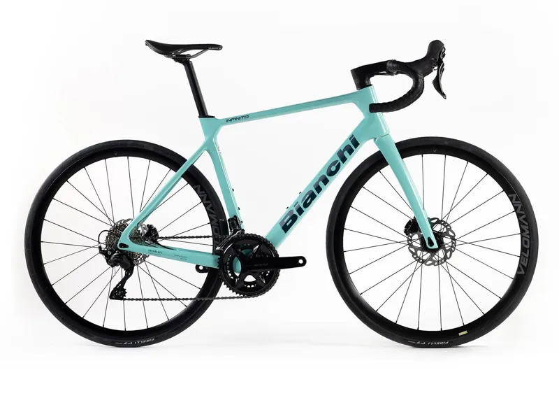 Bianchi Infinito ICR 105 Endurance Road Bike in CK Celeste Glossy