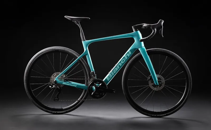 Bianchi Infinito Shimano 105 12s Endurance Road Bike in Celeste Green-2
