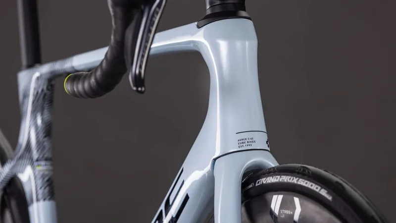 Cube Agree c:62 Race 2026 Road Bike in Glacier White/Black-2