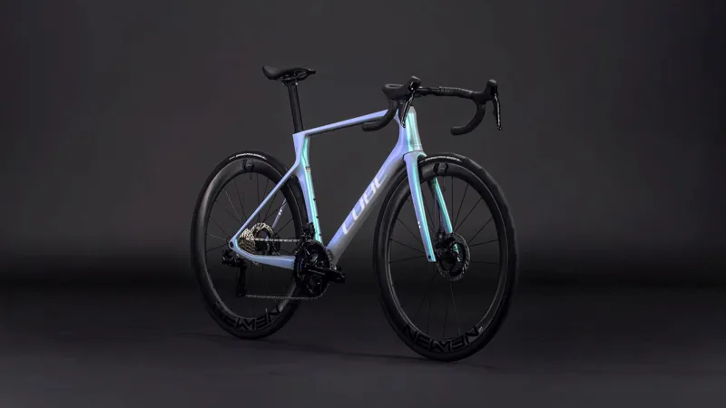 Cube Agree c:62 SLT 2026 Road Bike in GreenFusion/White-1