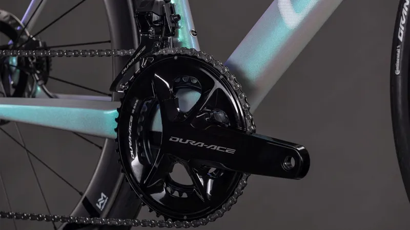 Cube Agree c:62 SLT 2026 Road Bike in GreenFusion/White-3