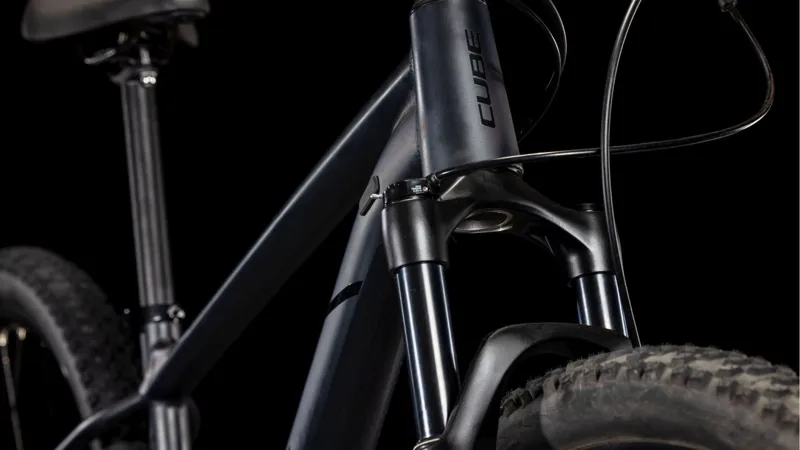 2025 Cube Attention Slx Hardtail Mountain Bike Blackmetal/Black-3