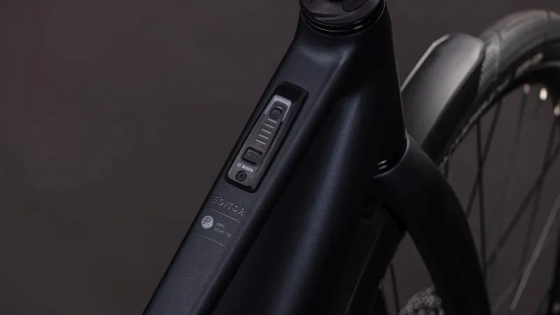 Cube Editor Hybrid Pro 400x FE 2026 Mid Step E-Bike in Coal/Prism-6