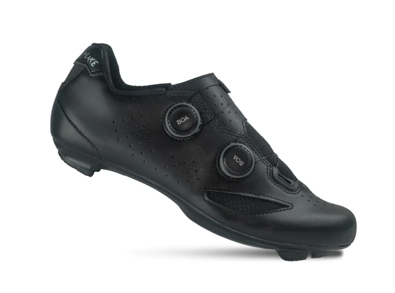 Lake CX190 Road Cycling Shoes in Black/Silver