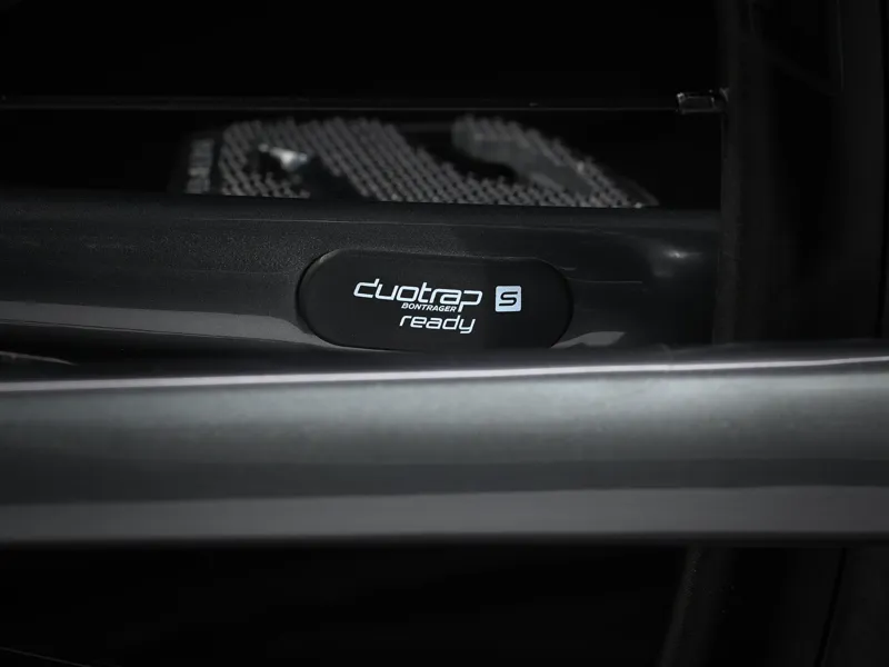 Trek FX Sport 4 Carbon Hybrid Bike LITHIUM GREY-2