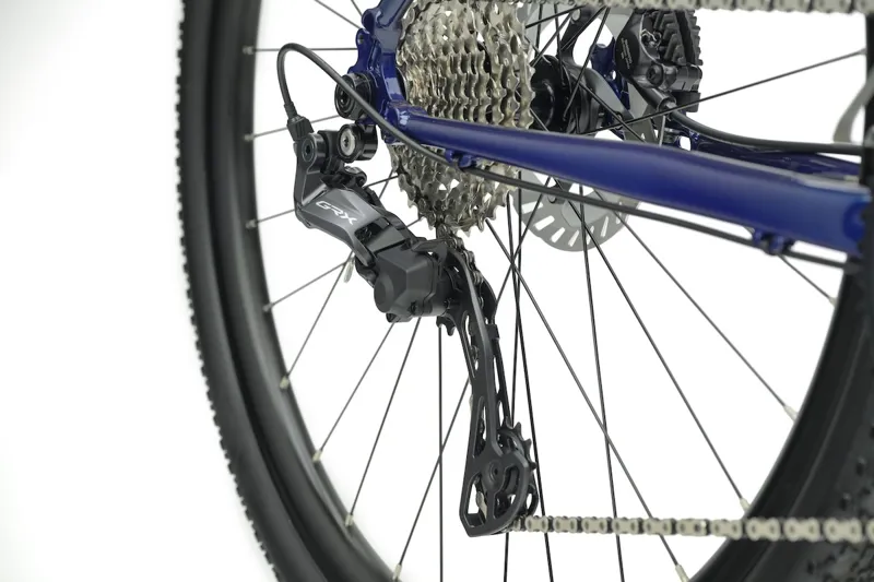 Genesis Croix De Fer 50 Gravel Bike in Bludacris-7