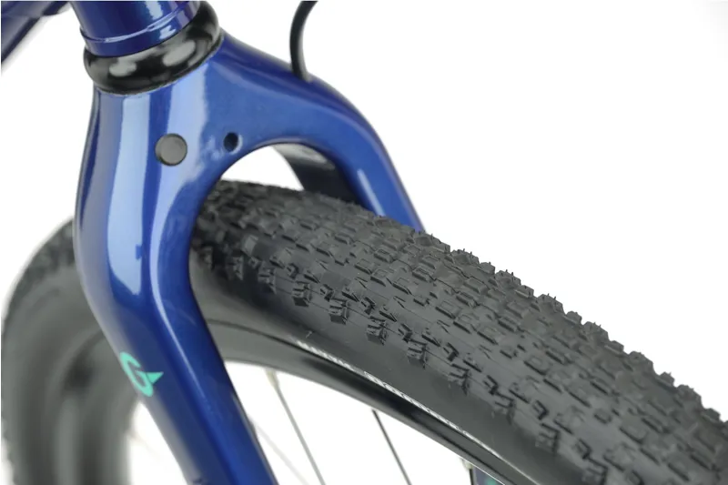 Genesis Croix De Fer 50 Gravel Bike in Bludacris-8