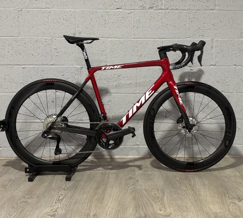Time ALPE D'HUEZ DISC Custom Build Chroma Red Medium-1