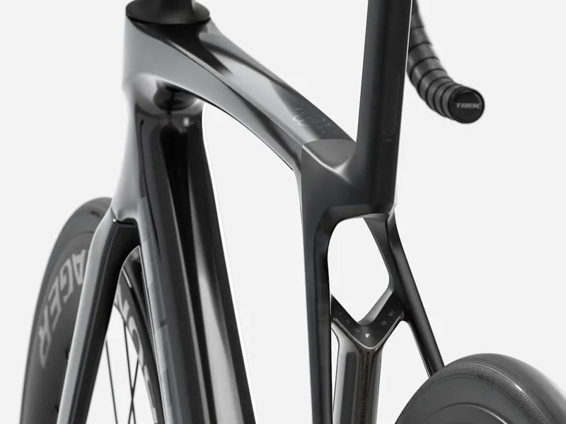 Trek Madone SL 6 Gen 8 Road Bike in Gloss Dark Star/Matte Deep Smoke-3