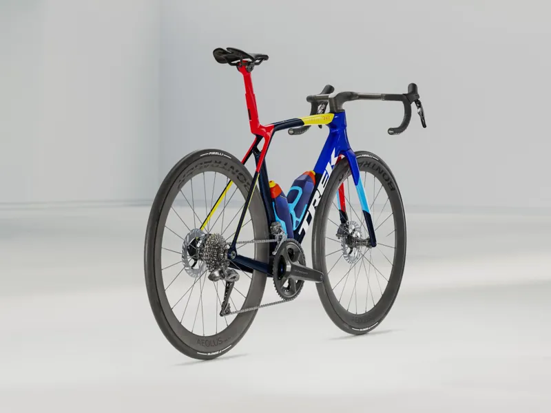 Trek Madone SLR 7 Gen 8 Road Race Bike In Navy Smoke-1