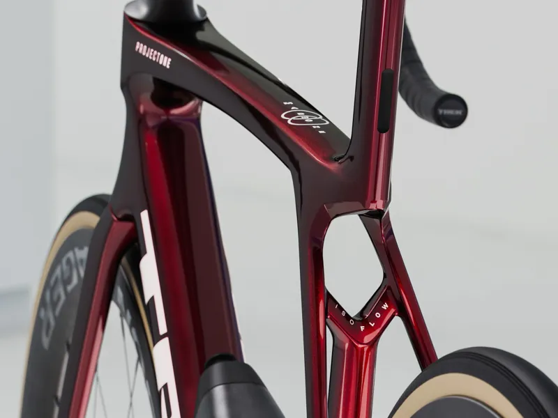 Trek Madone SLR 7 Gen 8 Road Race Bike In Carbon Red Smoke-3