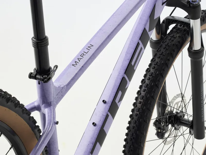 Trek Marlin 6 Gen 3 XC MTB in Gloss Lavender Haze-4