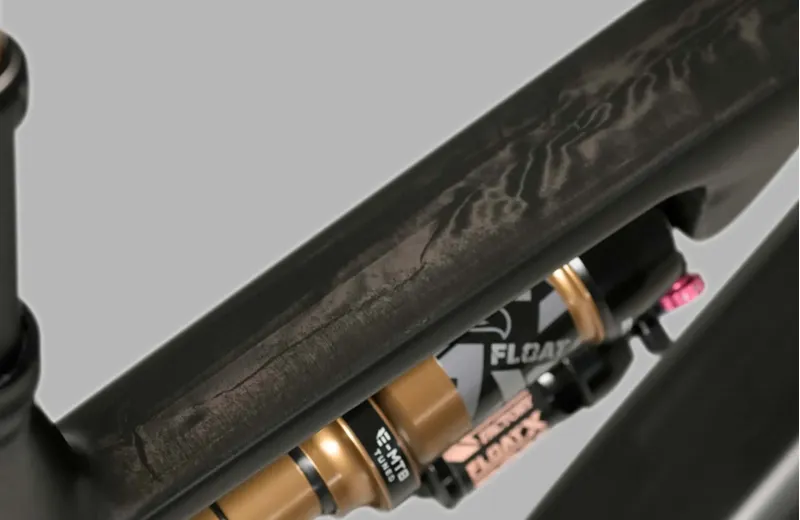 Megamo Reason AIR CRB 08 E-MTB in Black-6