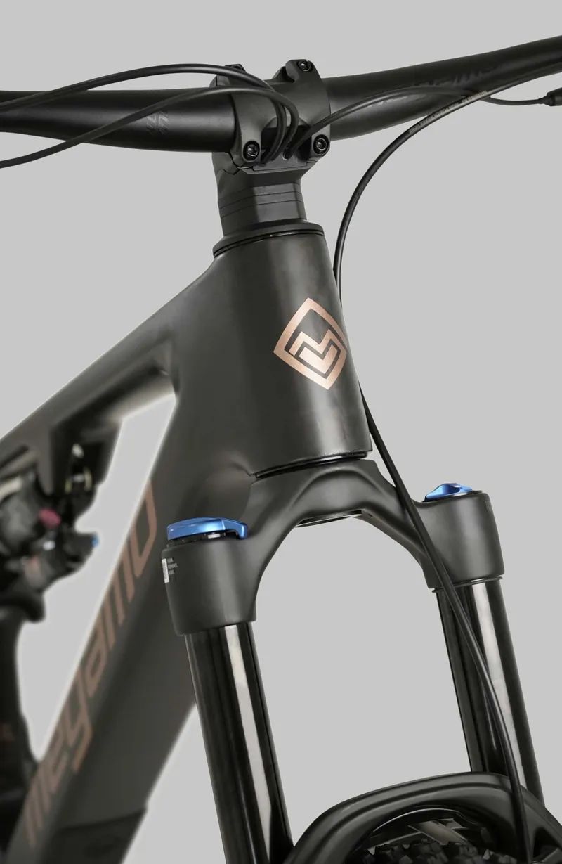 Megamo Reason CRB 05 E-MTB in Black-8