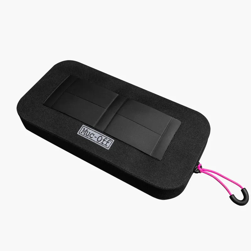 Muc-Off Waterproof Essential Case-2