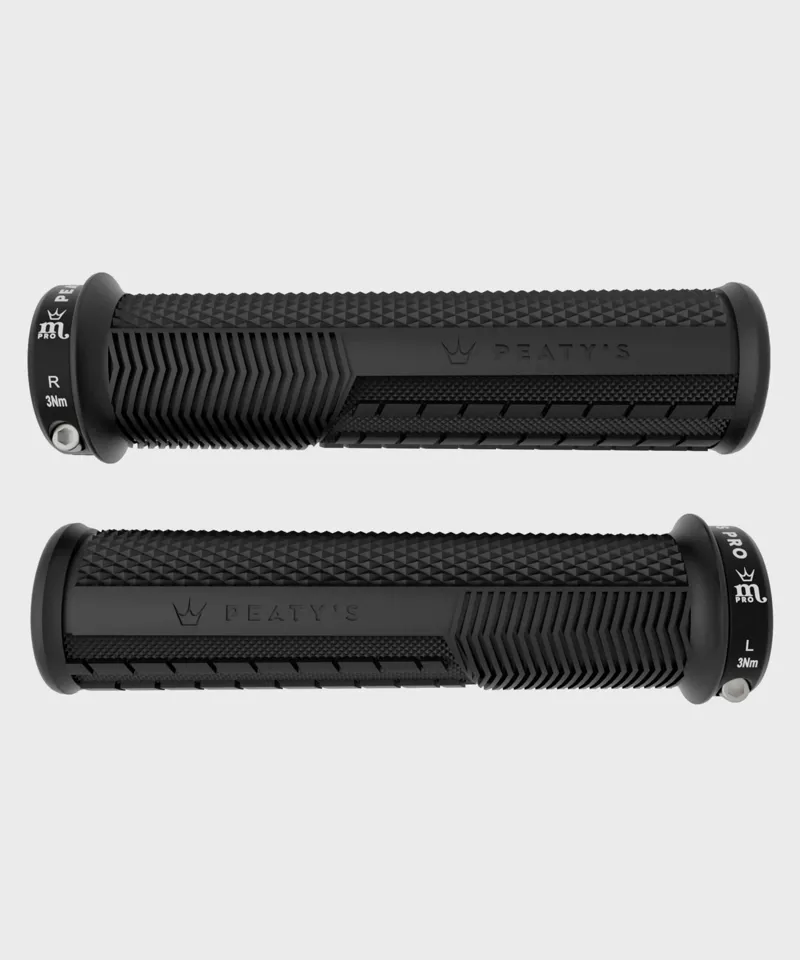 Peaty's Monarch Pro Knurl Grip in Black