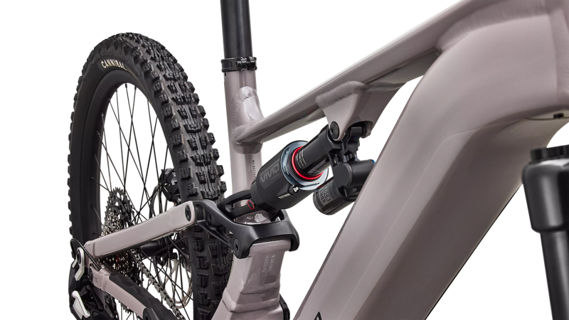 Specialized Levo 4 EVO Comp Alloy E-MTB in Gloss Desert Metallic-5