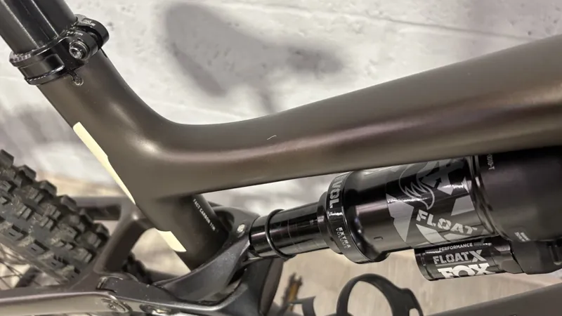 Specialized Levo SL Carbon Comp S4 - EX DEMO Mountain Bike-2