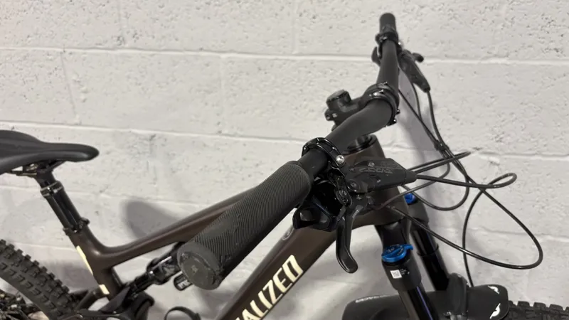 Specialized Levo SL Carbon Comp S4 - EX DEMO Mountain Bike-1