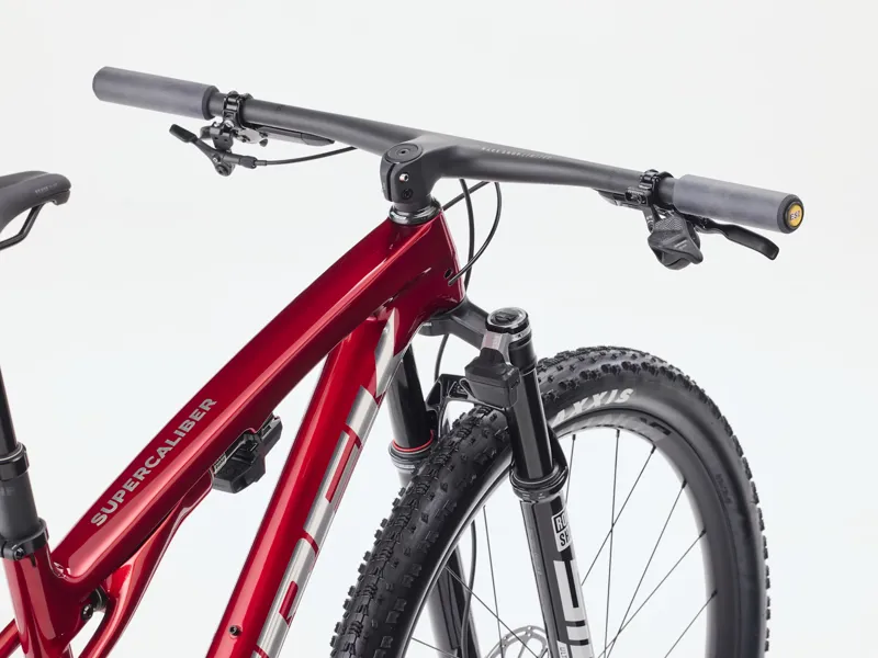 Trek Supercaliber SLR 9.8 X0 Flight Attendant Gen 2 Mountain Bike in Red Smoke/Drizzle-3