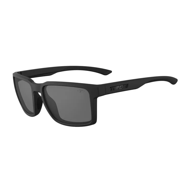 Tifosi Sylo Polarized Sunglasses M- L IN Blackout Smoke