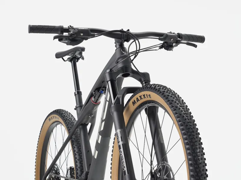 Trek Supercaliber SL 9.6 Gen 2 XC MTB in Matte Carbon/Gloss Black Splatter-5