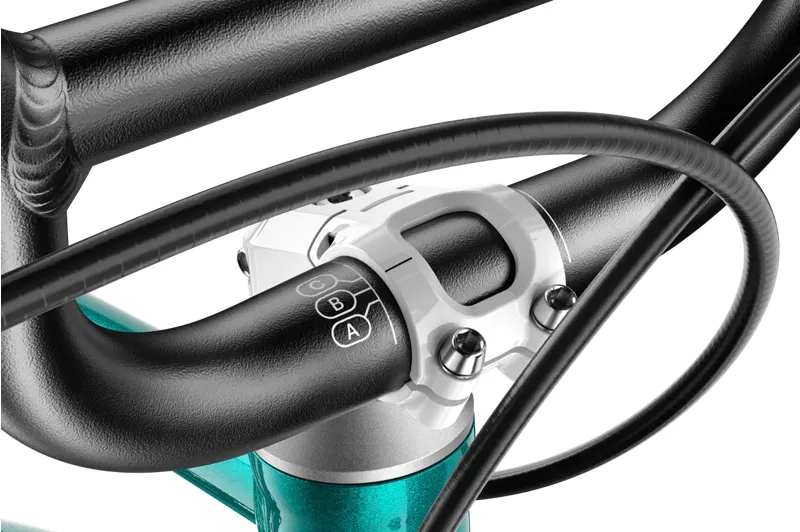 Woom GO 3 AUTOMAGIC Kids Bike in Metallic Turquoise-4