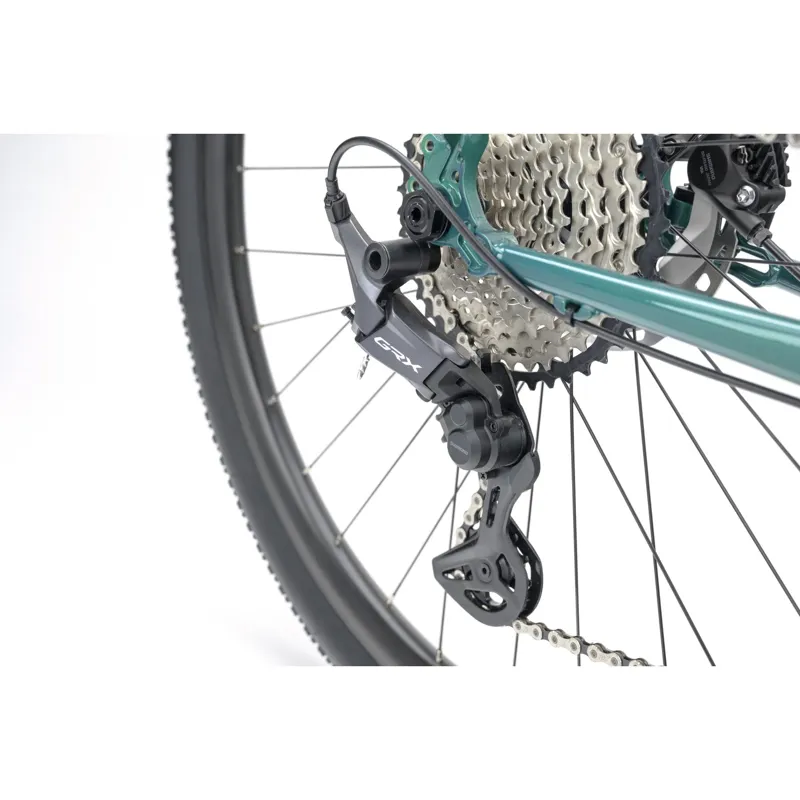 Genesis Croix De Fer 40 Gravel Road Bike in Sterling Gloss Green-5