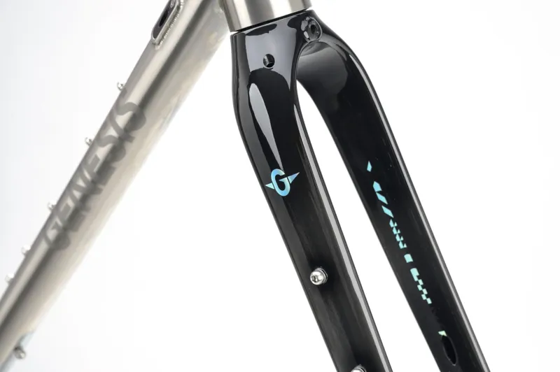 Genesis  Croix De Fer Titanium Frameset Silver-12