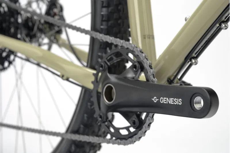 Genesis Vagabond 10 Gravel Bike in Rolling Bones-8